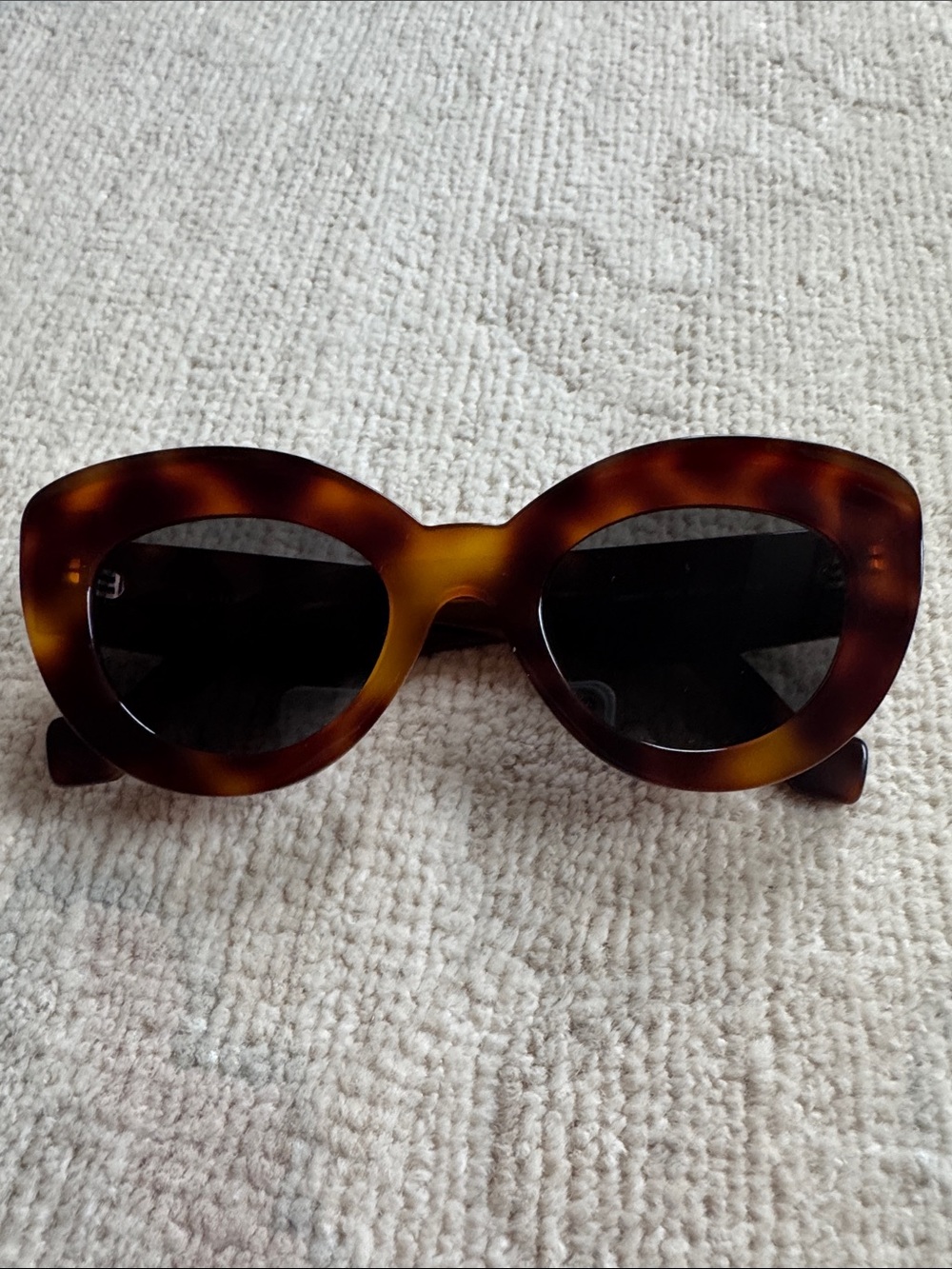 Loewe Cat Eye Sunglasses